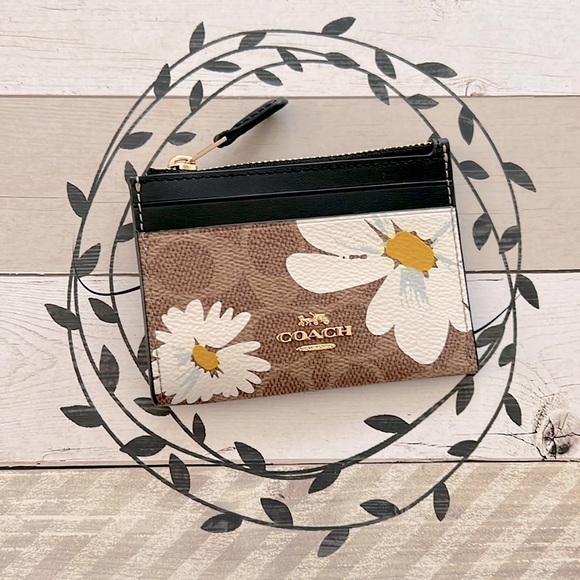 Coach Handbags - New Coach Mini Skinny Id Case In Signature Canvas With Floral Print